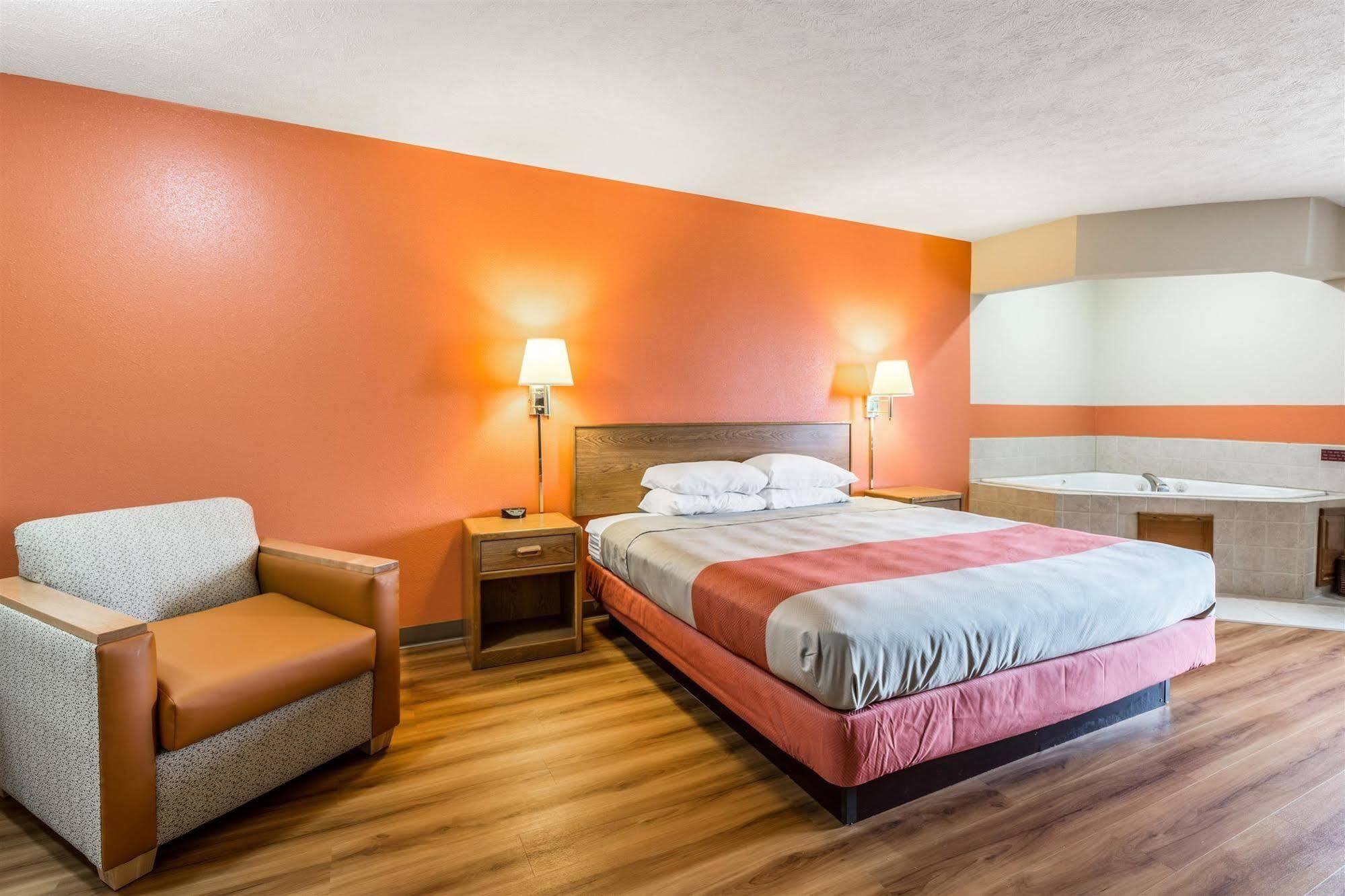 Motel 6 Percival Ia Exterior photo